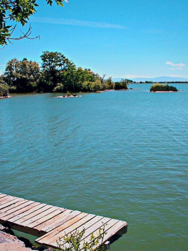 Kayaking at Lake Walcott State Park Idaho