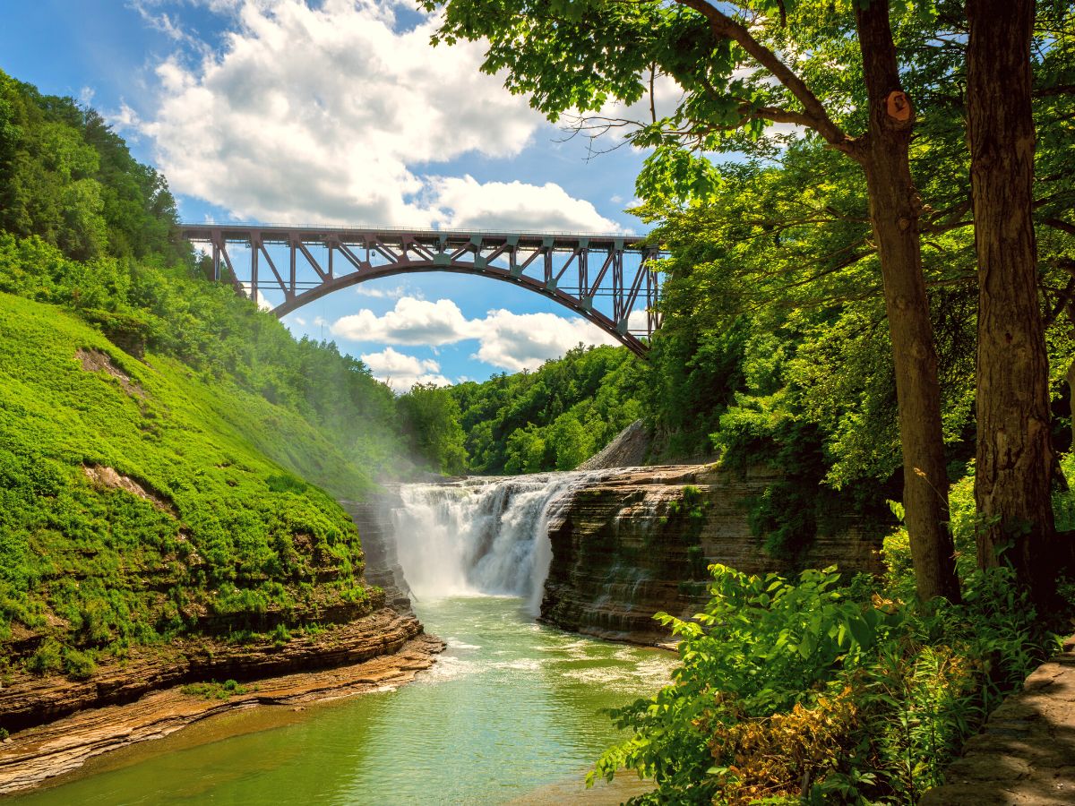 Kayaking in New York State - Letchworth State Park