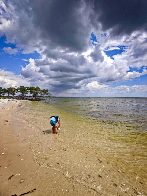 Taylor Family with Giant Conch in 10 Thousand Islands Everglades National Park Florida 12